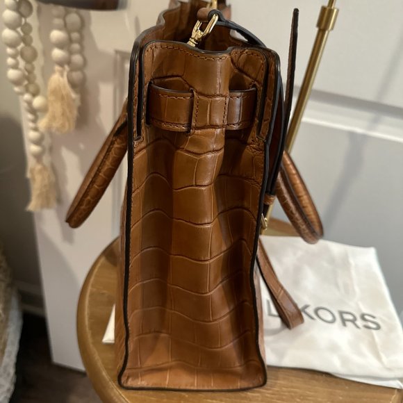 Authentic Michael Kors Large Dillon East West Croc Embossed Leather Satchel, EUC - Picture 4 of 7